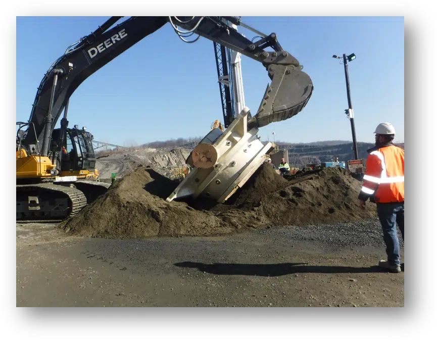 Primary Gyratory Crusher Replacement showcasing EARTHRES' Operations and Maintenance Mining Engineering Services
